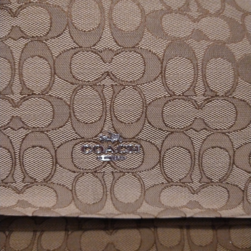 Coach Handbag - Picture 2 of 5